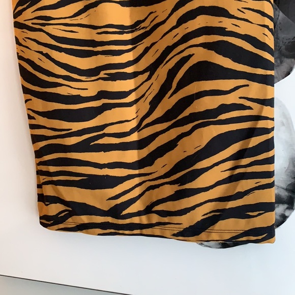Zara Zebra Pencil Skirt - Picture 3 of 4